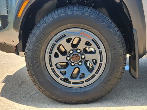 New 2026 Nissan Frontier PRO-4X w/ Pro Premium Package AWD/4WD image 11