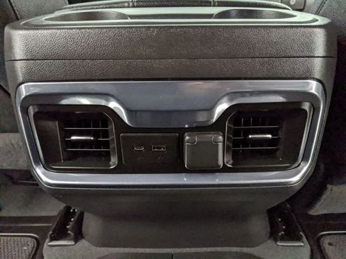 Used 2021 GMC Sierra 1500 AT4 w/ Off-Road Performance Package image 13