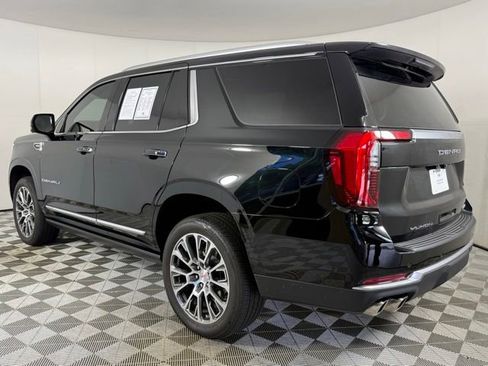 Used 2025 GMC Yukon Denali w/ Denali Reserve Package AWD/4WD image 4