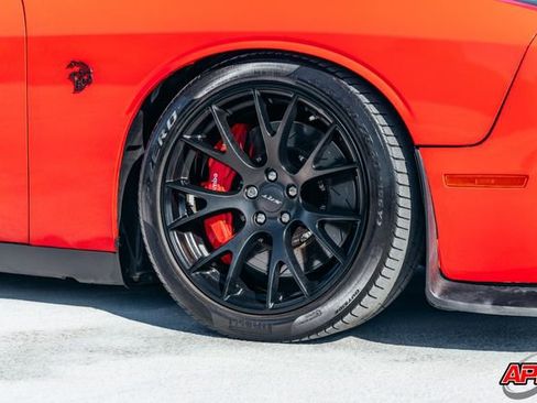 Used 2016 Dodge Challenger SRT Hellcat RWD image 58