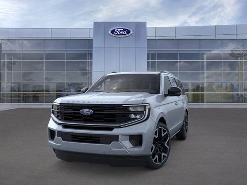 New 2026 Ford Expedition Platinum w/ Platinum Ultimate Package AWD/4WD image 2