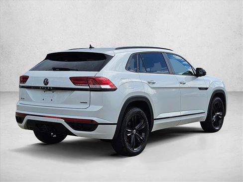 Used 2023 Volkswagen Atlas Cross Sport SEL R-Line AWD/4WD image 5