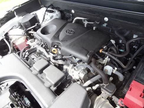 Used 2024 Toyota RAV4 XLE w/ Convenience Package AWD/4WD image 38