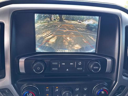 Used 2015 GMC Sierra 1500 SLT w/ SLT Crew Cab Value Package AWD/4WD image 12