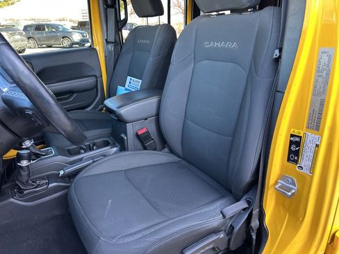 Used 2021 Jeep Wrangler Unlimited Sahara image 63
