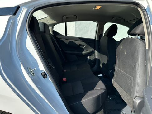 Used 2024 Nissan Sentra SV FWD image 12