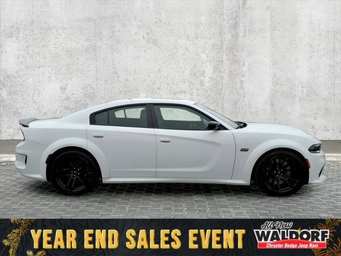 Used 2023 Dodge Charger Scat Pack image 2
