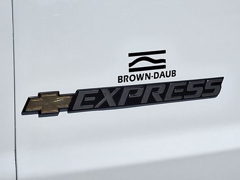 Used 2025 Chevrolet Express 2500 w/ Driver Convenience Package RWD image 29