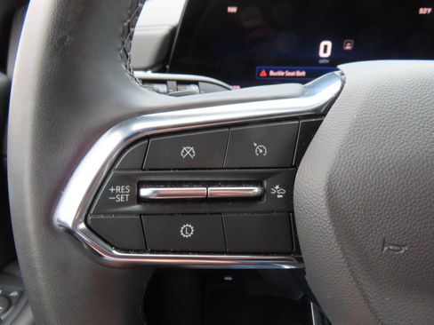 Used 2025 Chevrolet Tahoe LT image 18