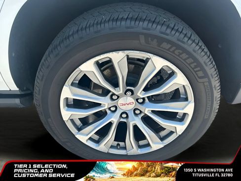 Used 2022 GMC Yukon Denali RWD image 48