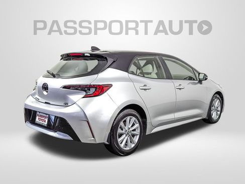 Used 2023 Toyota Corolla SE image 7