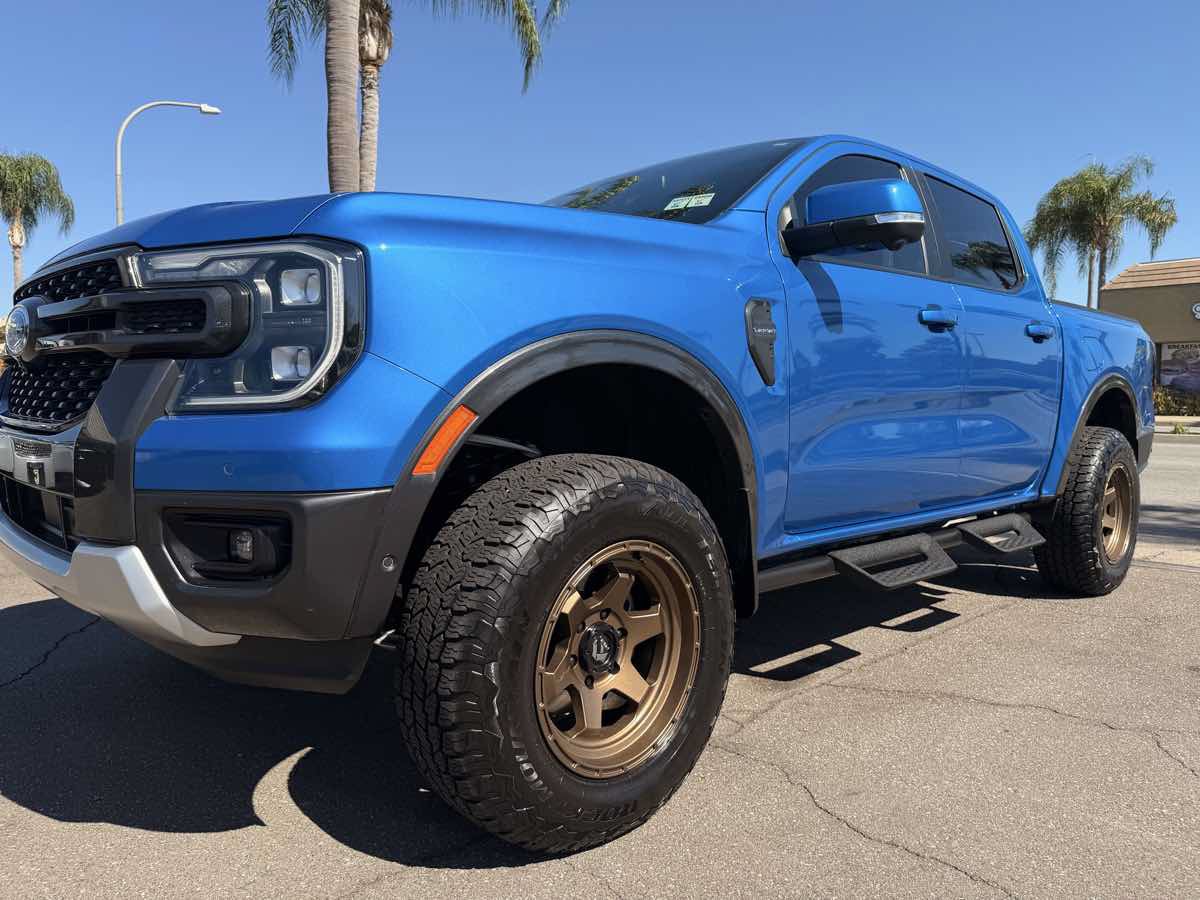Used 2024 Ford Ranger Lariat w/ Trailer Tow Package AWD/4WD image 13