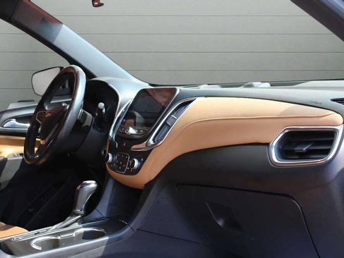Used 2018 Chevrolet Equinox Premier image 13