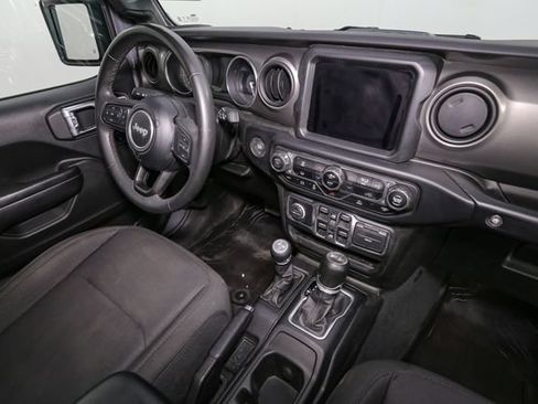 Used 2023 Jeep Wrangler Unlimited w/ 8.4" Radio Group AWD/4WD image 18