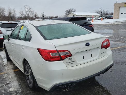 Used 2019 Subaru Legacy 2.5i Limited image 2