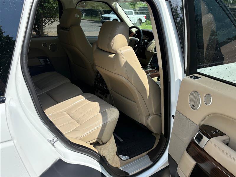 Used 2015 Land Rover Range Rover Supercharged AWD/4WD image 27
