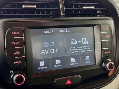 Used 2020 Kia Soul S image 16