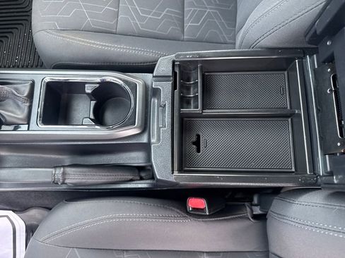 Used 2017 Toyota Tacoma TRD Off-Road w/ Tow Package image 21