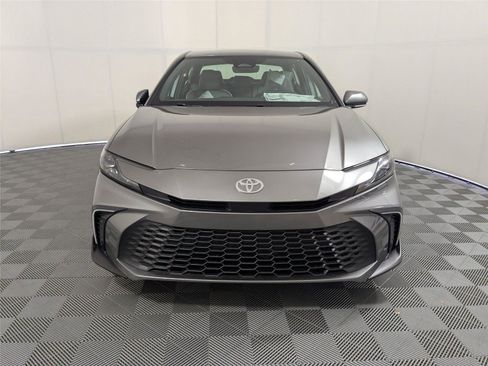 Used 2026 Toyota Camry SE w/ Multimedia Upgrade Package FWD image 19