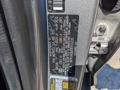 Certified 2025 Kia K4 EX image 36