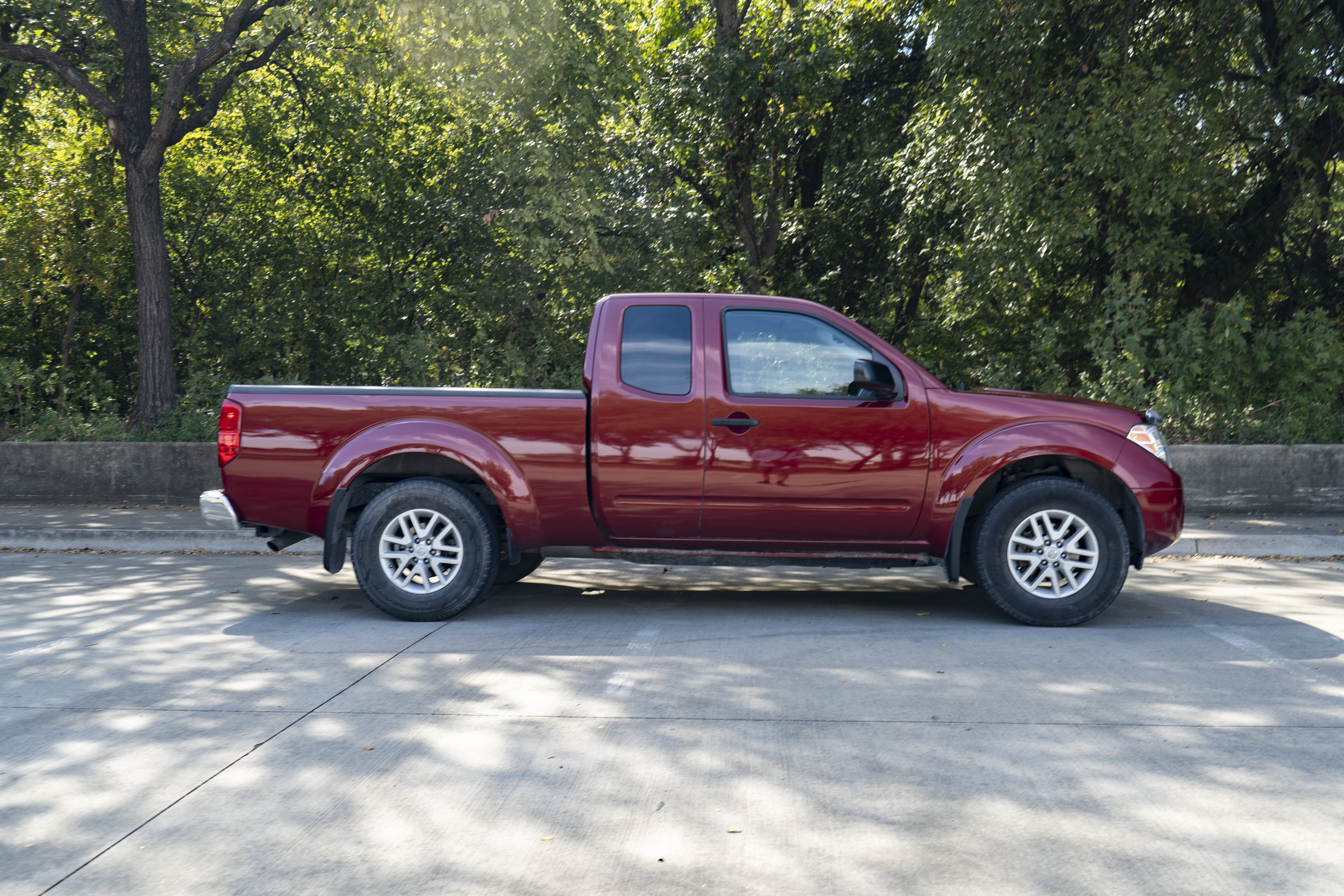 Used 2020 Nissan Frontier SV RWD image 10