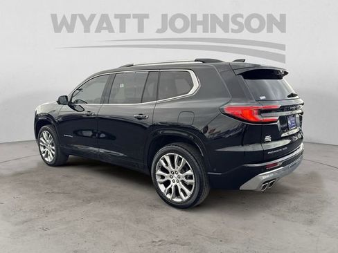 Used 2025 GMC Acadia Denali w/ Super Cruise Package image 3