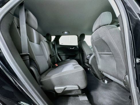 Used 2025 Chevrolet Blazer LT AWD/4WD image 27