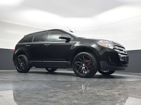 Used 2014 Ford Edge SE w/ Equipment Group 101A FWD image 24