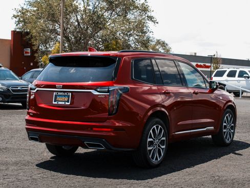 Used 2021 Cadillac XT6 Sport AWD/4WD image 5