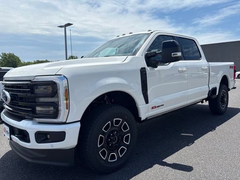New 2026 Ford F250 Platinum AWD/4WD image 4