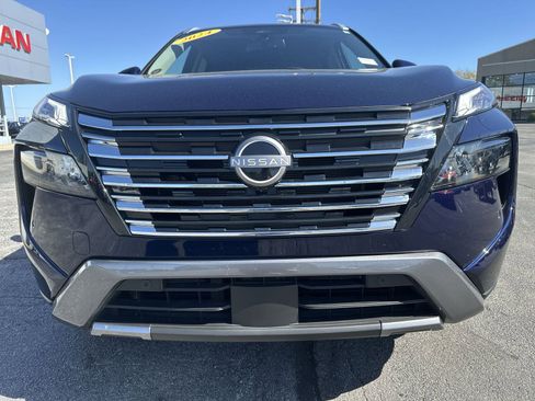 Certified 2024 Nissan Rogue SL image 35