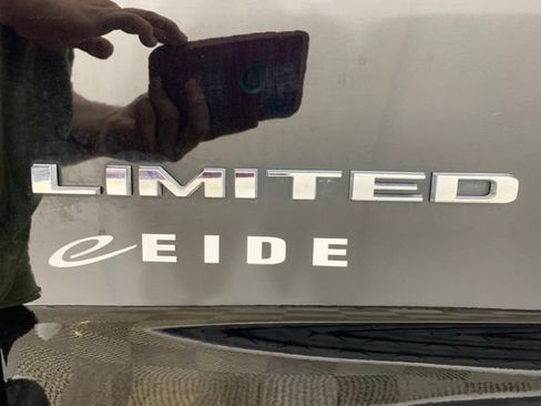 Used 2023 RAM 1500 Limited AWD/4WD image 38