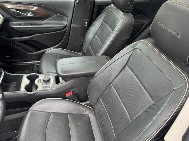 Used 2019 GMC Terrain Denali w/ Advanced Safety Package AWD/4WD image 5