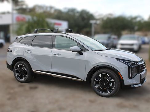 New 2026 Kia Sportage SX FWD image 4