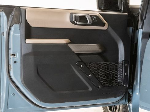 Used 2022 Ford Bronco Wildtrak AWD/4WD image 9