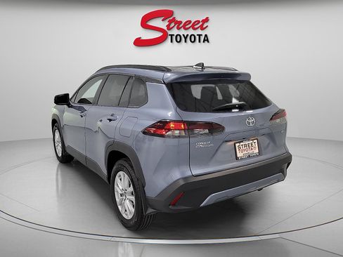 Certified 2026 Toyota Corolla Cross LE FWD image 2