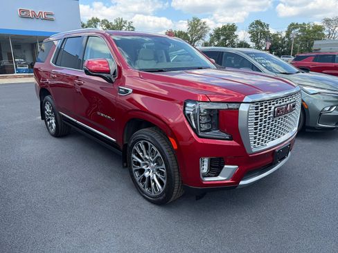 Used 2024 GMC Yukon Denali w/ Max Trailering Package AWD/4WD image 4