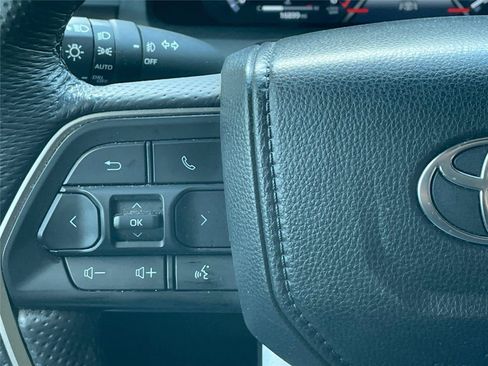 Used 2024 Toyota Tacoma TRD Sport w/ TRD Sport Upgrade Package AWD/4WD image 18