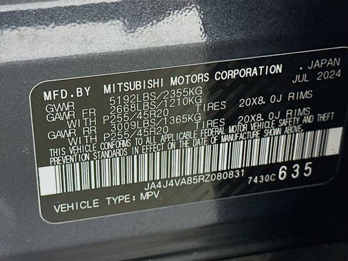 Used 2024 Mitsubishi Outlander SE image 12