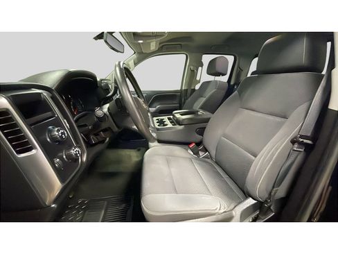 Used 2018 Chevrolet Silverado 1500 LT w/ All Star Edition image 12