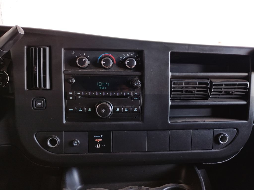 Used 2013 Chevrolet Express 3500 LT w/ LT Preferred Equipment Group RWD image 29