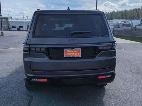 New 2026 Jeep Grand Wagoneer 4WD image 5