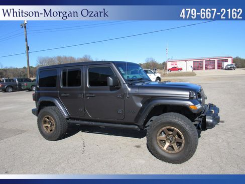 Used 2021 Jeep Wrangler Unlimited Sahara image 17