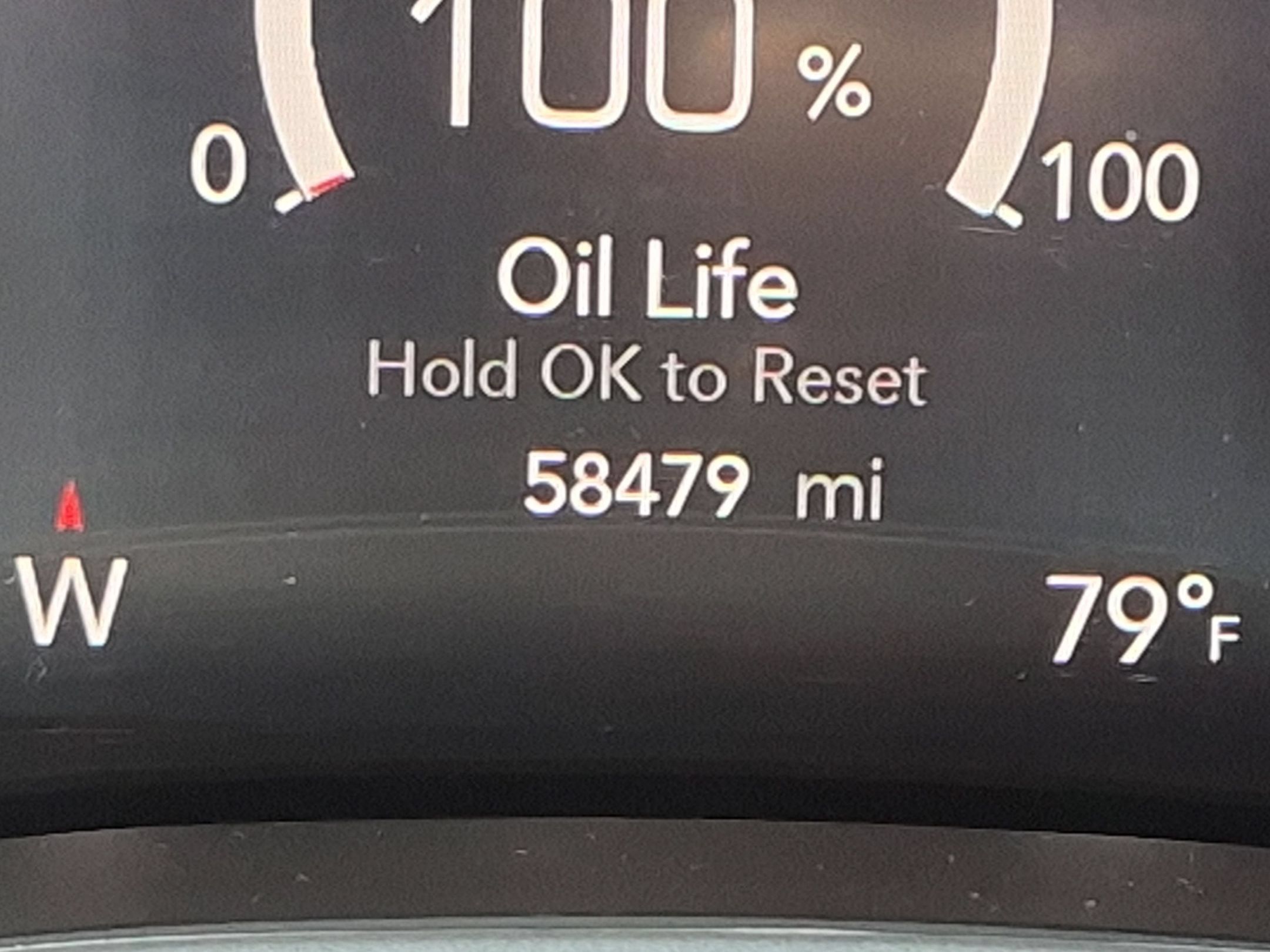 Used 2024 Chrysler Pacifica Touring-L FWD image 21