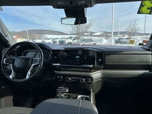 Used 2023 Chevrolet Silverado 1500 RST w/ Convenience Package II image 18