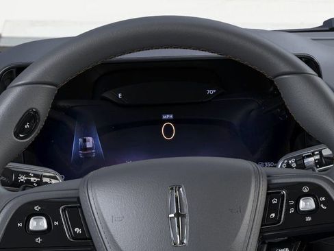 New 2026 Lincoln Aviator Reserve image 13