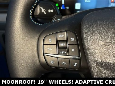 New 2026 Ford Maverick Lobo image 12