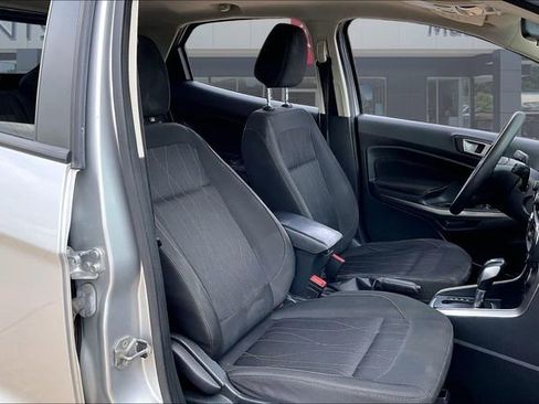 Used 2021 Ford EcoSport SE FWD image 29