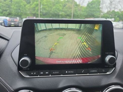 Used 2024 Nissan Sentra SV image 10