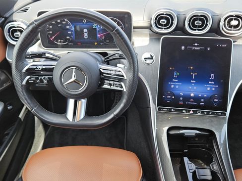 Used 2023 Mercedes-Benz C 300 Sedan image 16